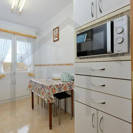 Apartment Cabrales - Parking Gratis - Wifi - A Un Paso Del Centro *