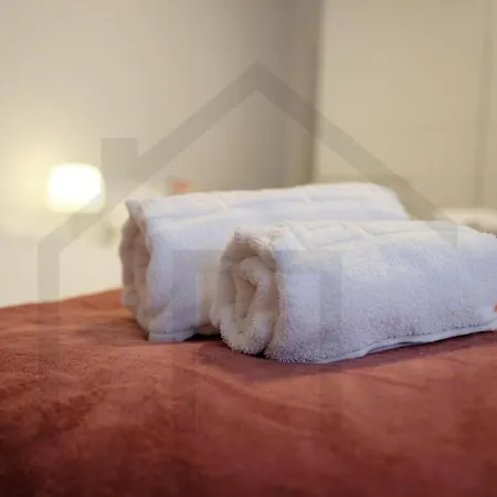 Cabrales - Parking Gratis - Wifi - A Un Paso Del Centro