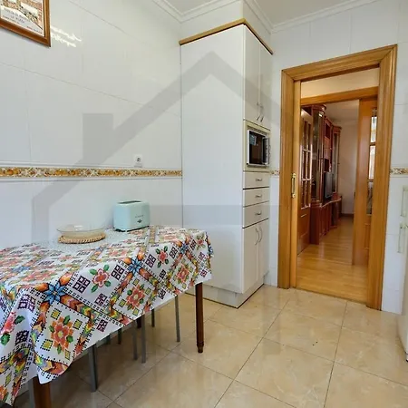 Apartment Cabrales - Parking Gratis - Wifi - A Un Paso Del Centro Gijon