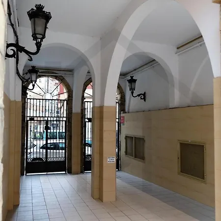 Cabrales - Parking Gratis - Wifi - A Un Paso Del Centro *