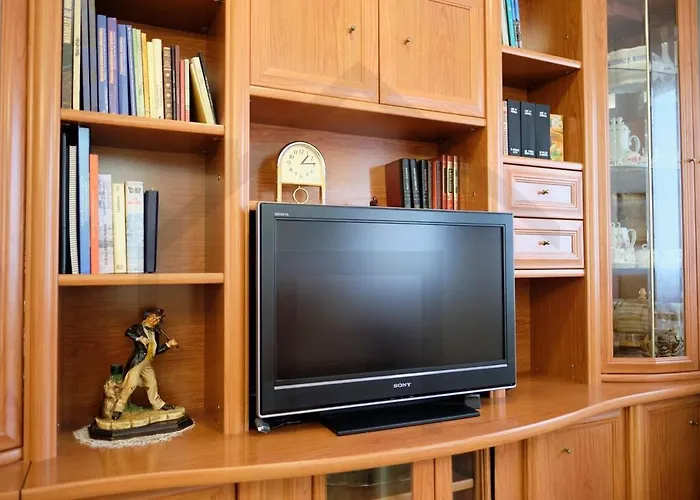 Apartament Cabrales - Parking Gratis - Wifi - A Un Paso Del Centro *