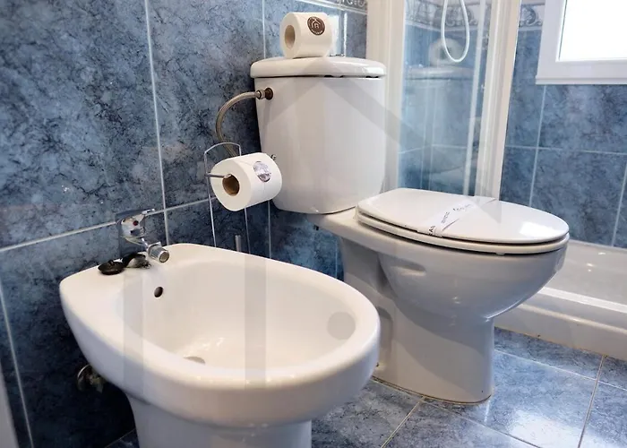 Apartament Cabrales - Parking Gratis - Wifi - A Un Paso Del Centro *