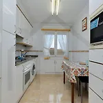 Apartamento Cabrales - Parking Gratis - Wifi - A Un Paso Del Centro *