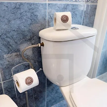 Cabrales - Parking Gratis - Wifi - A Un Paso Del Centro Gijón