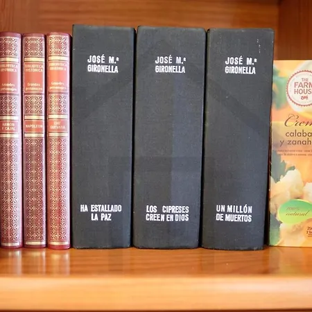 Cabrales - Parking Gratis - Wifi - A Un Paso Del Centro *