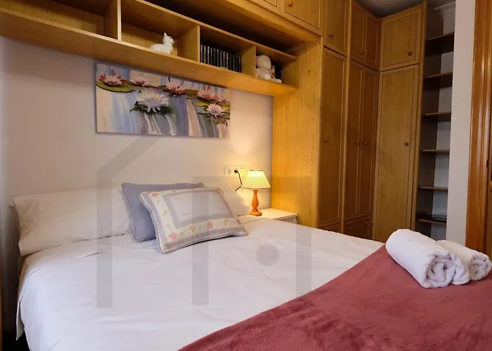 Cabrales - Parking Gratis - Wifi - A Un Paso Del Centro