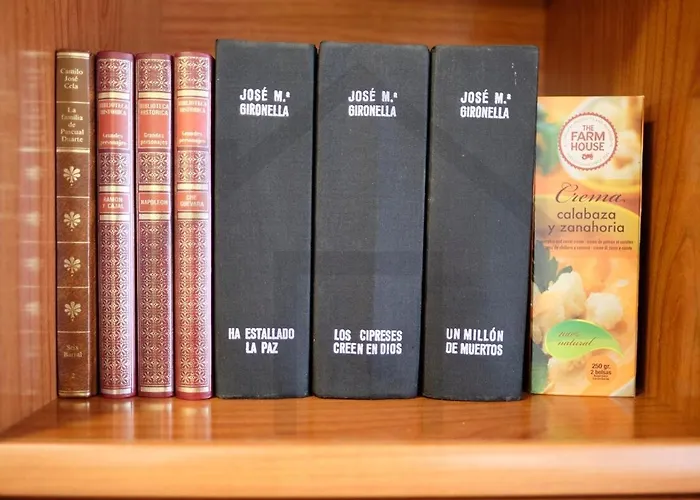 Cabrales - Parking Gratis - Wifi - A Un Paso Del Centro *