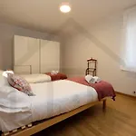 Apartment Cabrales - Parking Gratis - Wifi - A Un Paso Del Centro *